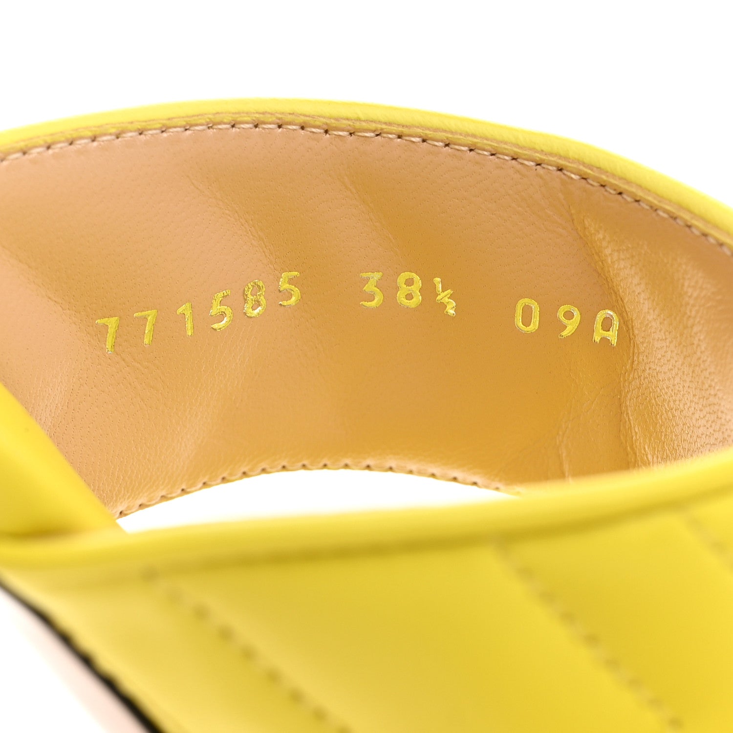 Gucci Nappa Charlotte Double G Marmont Thong Sandals 38.5 Banana 7 of 9