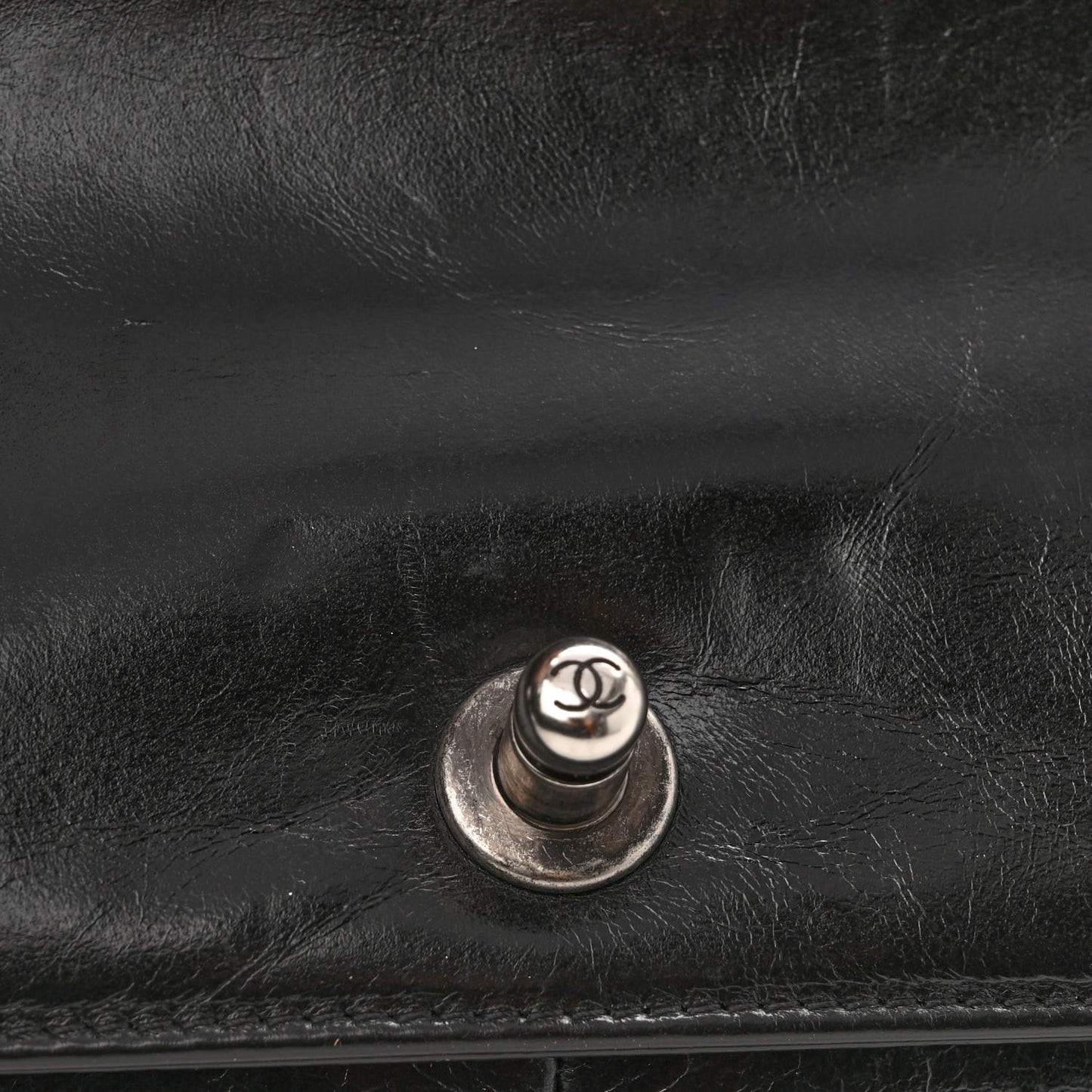 Glazed Calfskin Quilted New Medium Boy Chained Flap Black