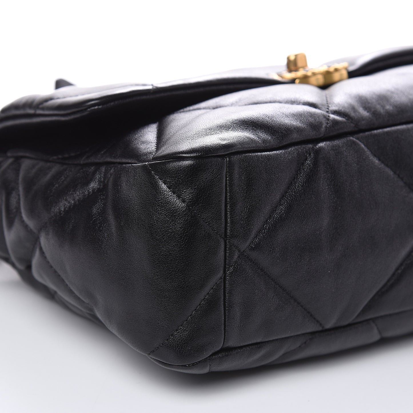 Lambskin Quilted Large 19 Flap Black