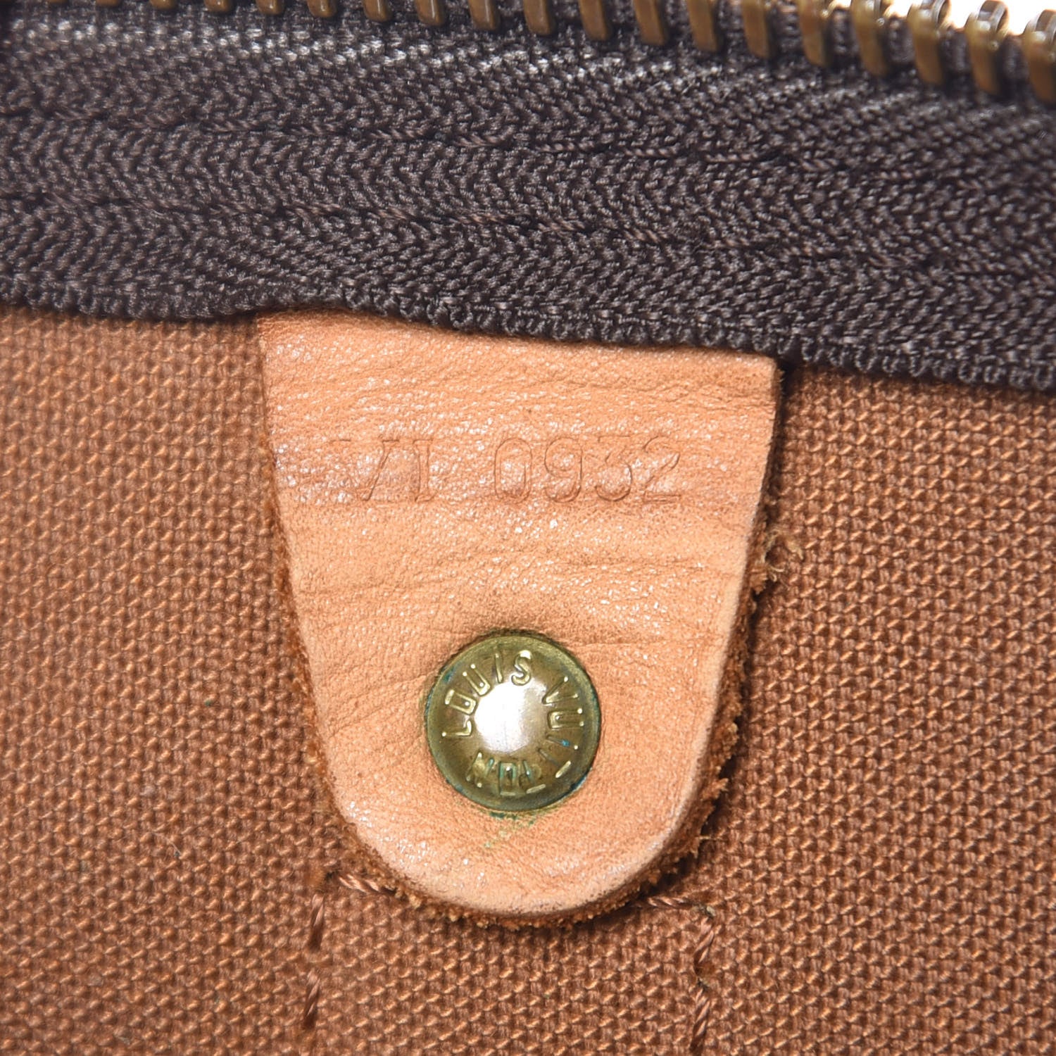 Louis Vuitton Monogram Keepall Bandouliere 55 6 of 24
