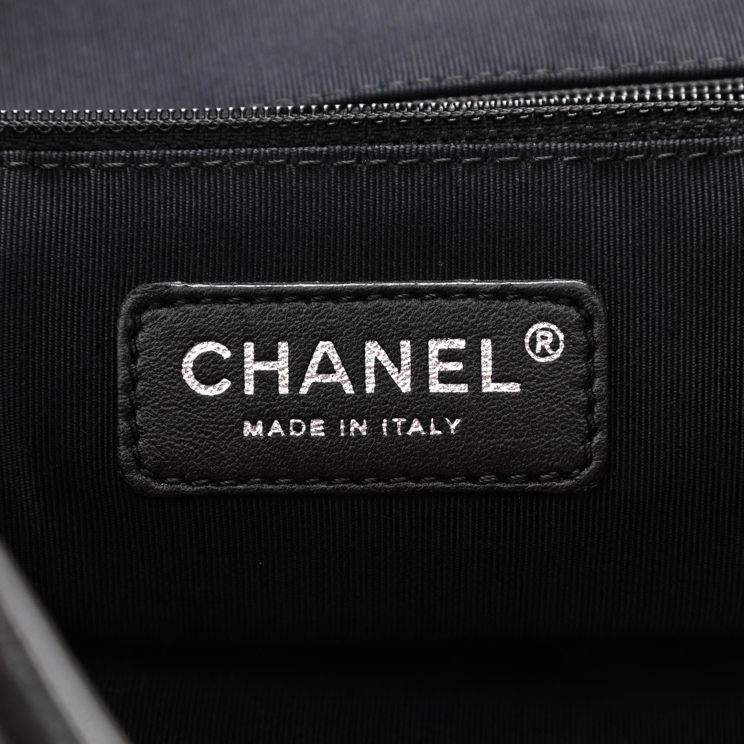 Chanel Nylon Quilted 2.55 Reissue Tote White Black 6 of 11