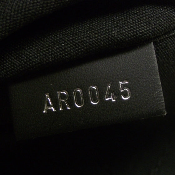 Louis Vuitton Epi Segur Pochette Black 9 of 10