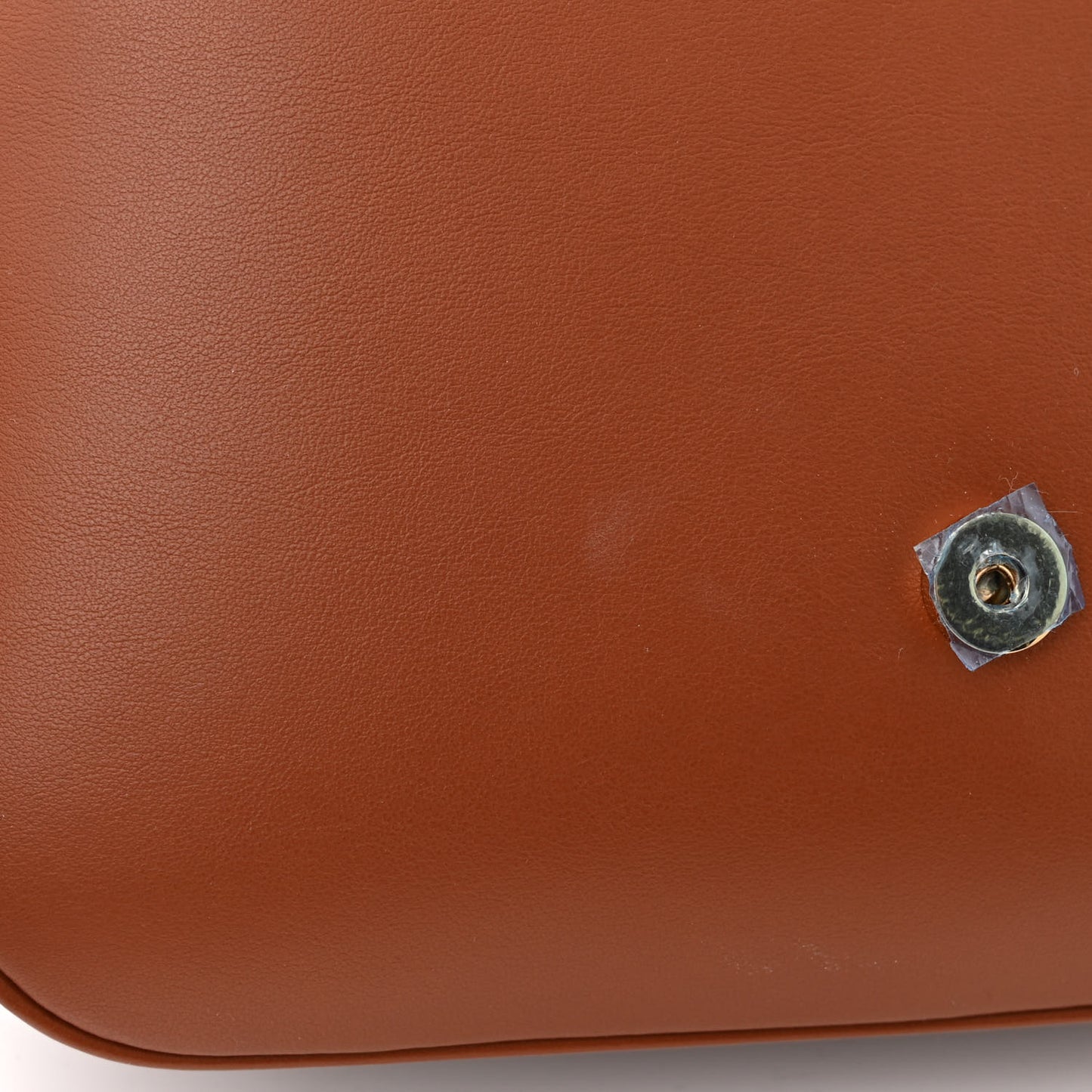 Smooth Calfskin Medium Tabou Tan