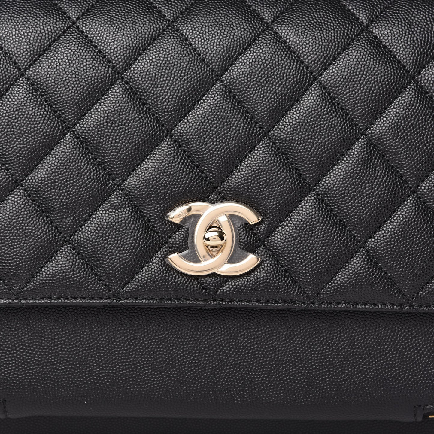 Caviar Quilted Large Business Affinity Flap Black