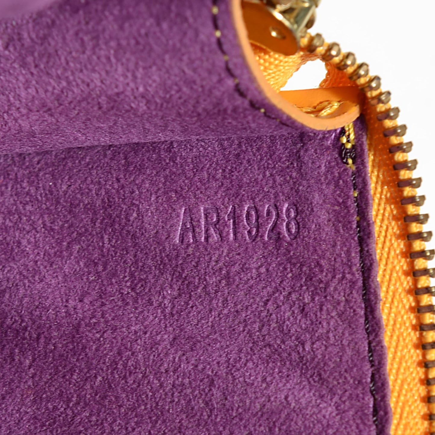 Epi Pochette Accessories 24 Tassil