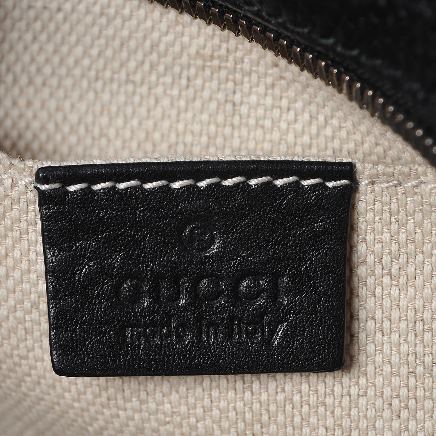 Gucci Pebbled Calfskin Studded Small Soho Disco Bag Black 6 of 7