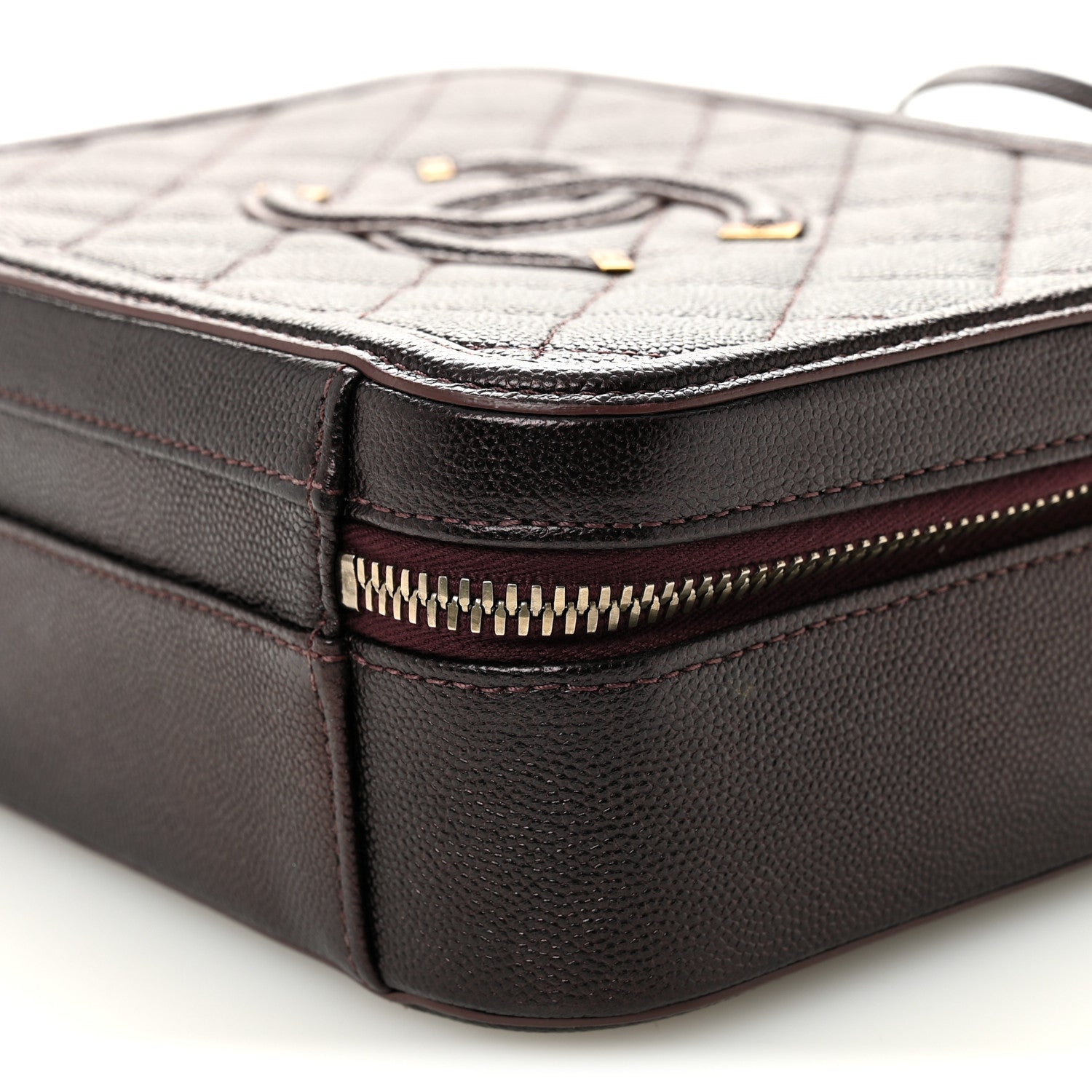 Chanel Iridescent Caviar Quilted Medium CC Filigree Vanity Case Burgundy 10 of 10