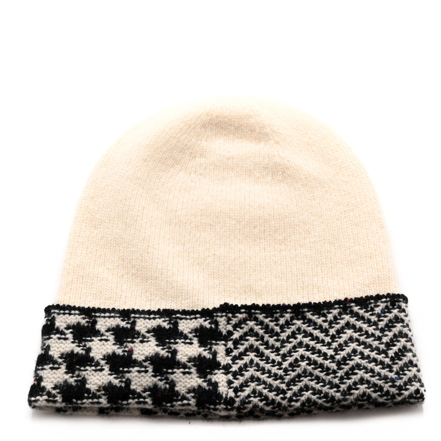 Chanel Cashmere Houndstooth CC Beanie Hat White Black 3 of 6