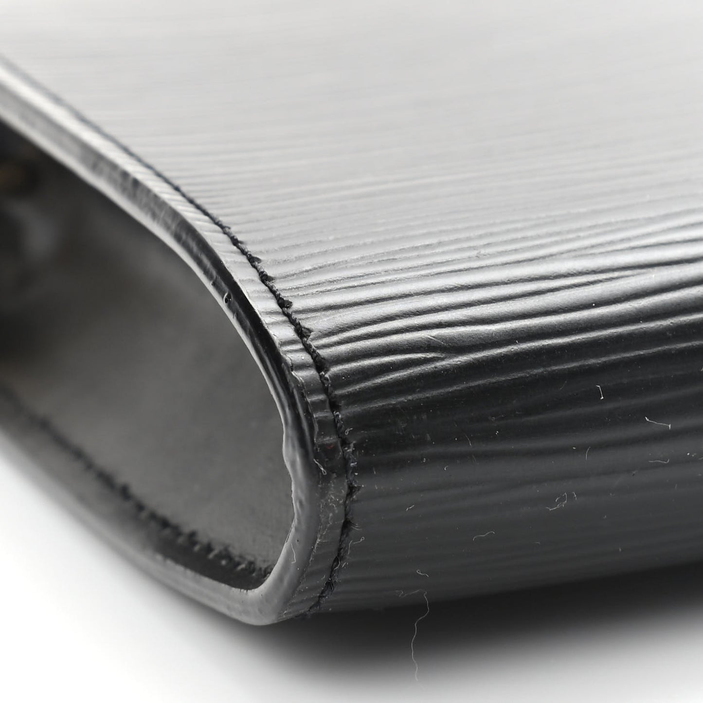 Epi Pochette Accessories 24 Black