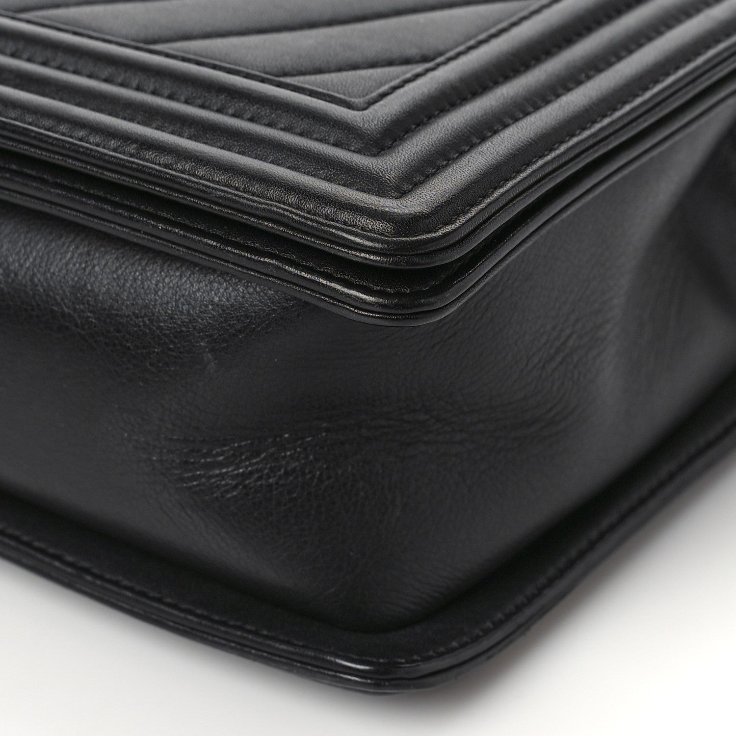 Chanel Calfskin Chevron Quilted New Medium Boy Flap Black 8 of 12