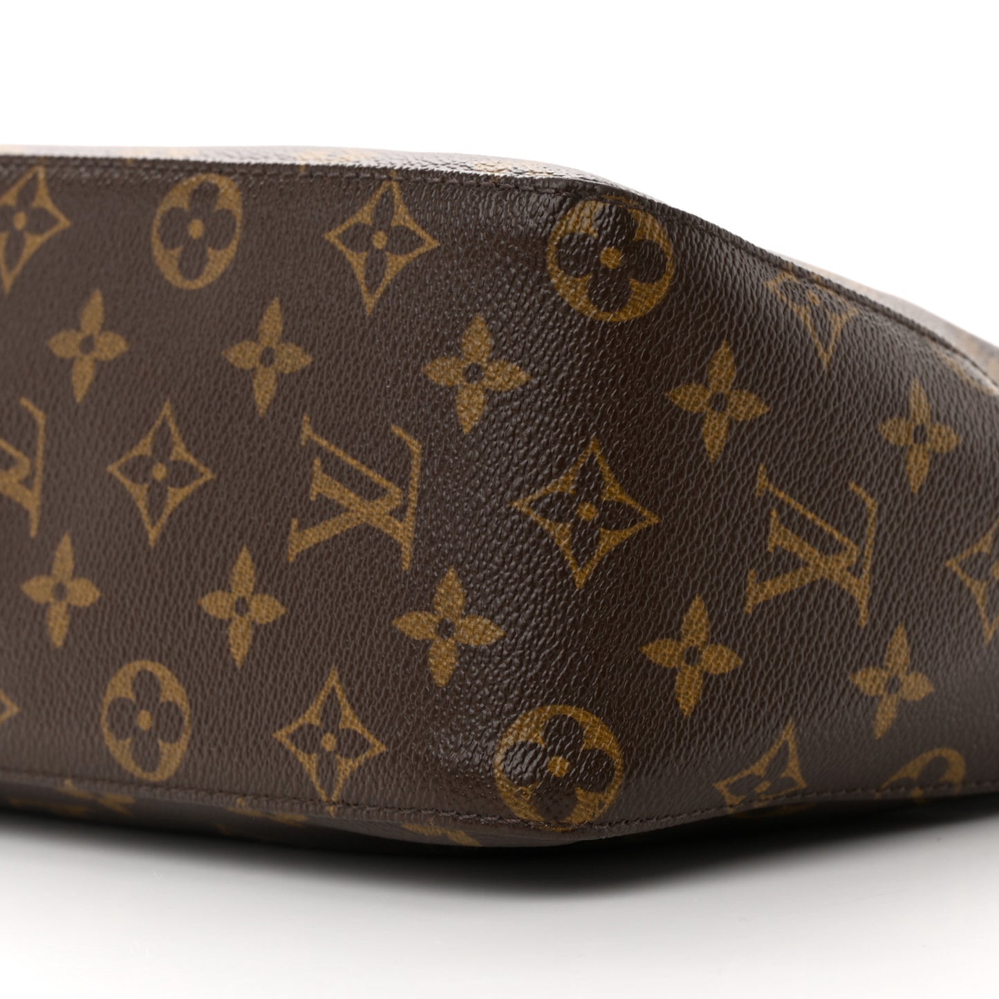 Monogram Looping MM