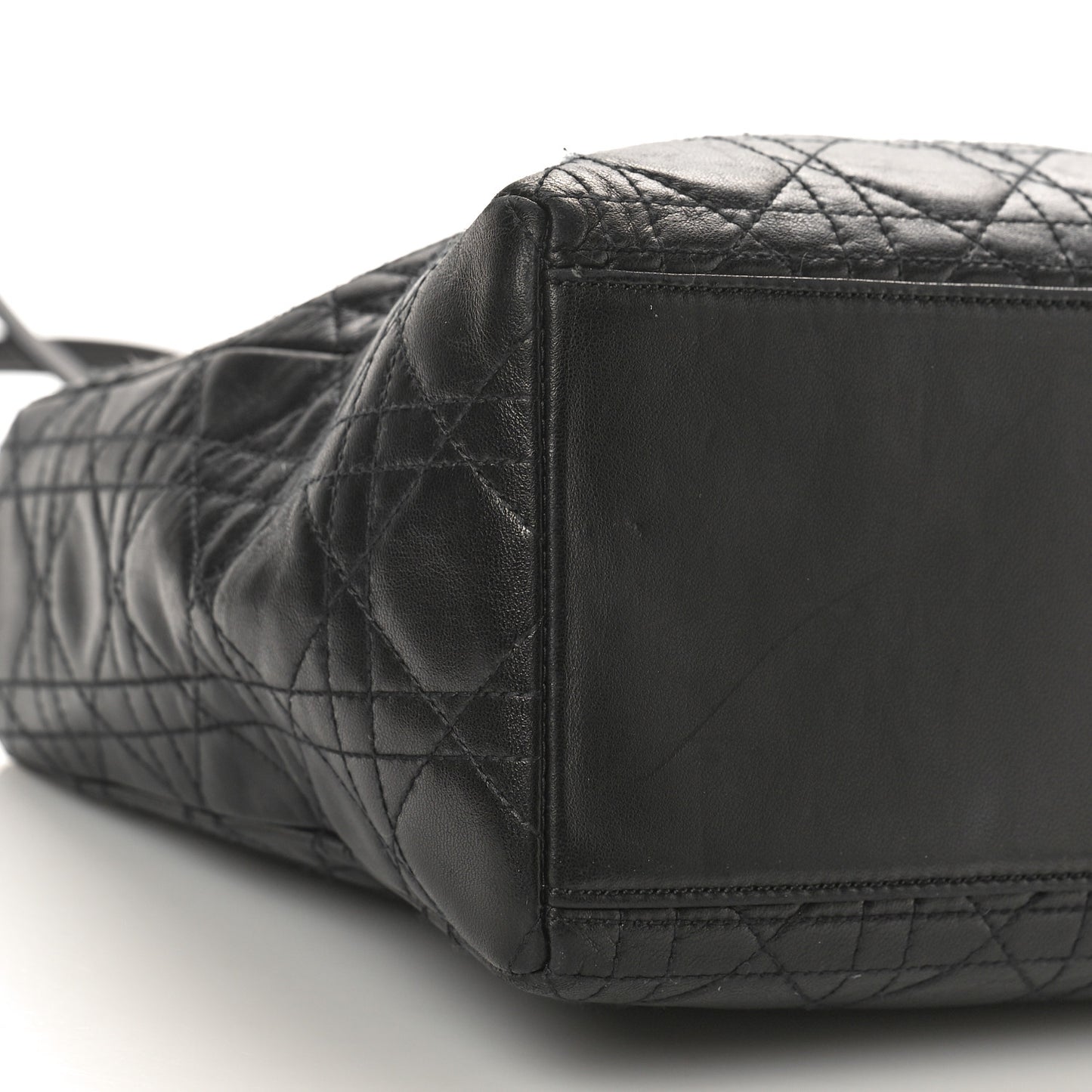 Lambskin Cannage Medium Lady Dior Black