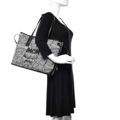 MCM Visetos Medium Liz Reversible Shopper Tote Black 2 of 14