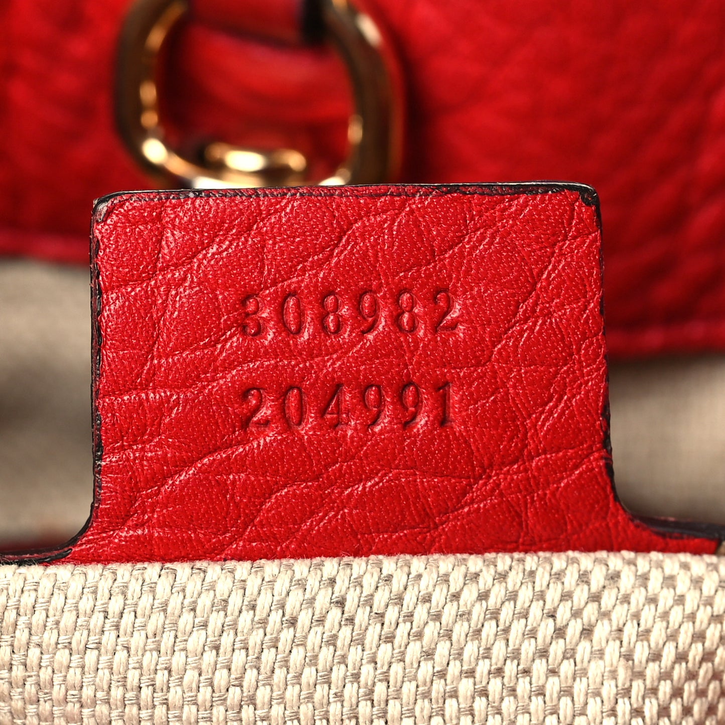 Pebbled Calfskin Medium Soho Chain Shoulder Bag Tabasco Red