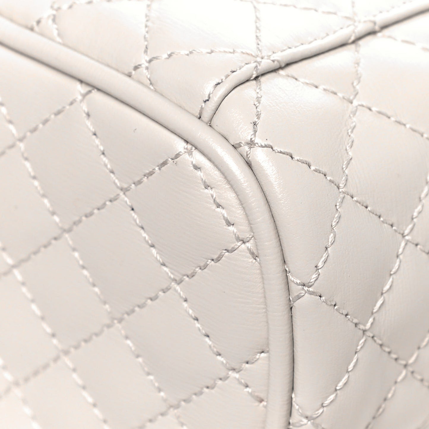 Calfskin Trapuntata Zumi Belt Bag Off White