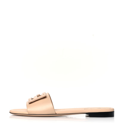 Fendi Vitello Cuoio Baguette Flat Slide Sandals 40 Poudre 1 of 7