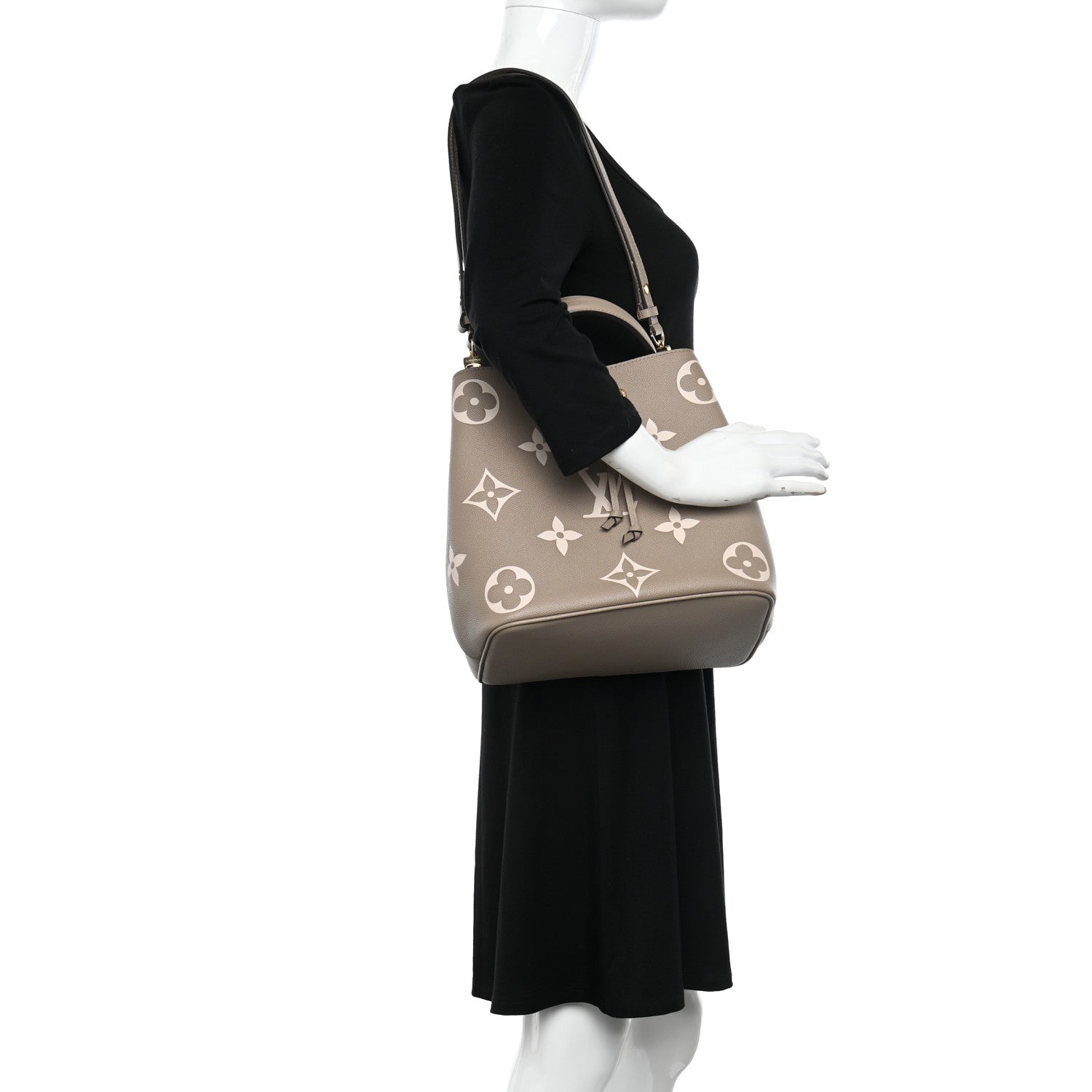 Louis Vuitton Empreinte Monogram Giant Neonoe MM Tourterelle Creme 2 of 9