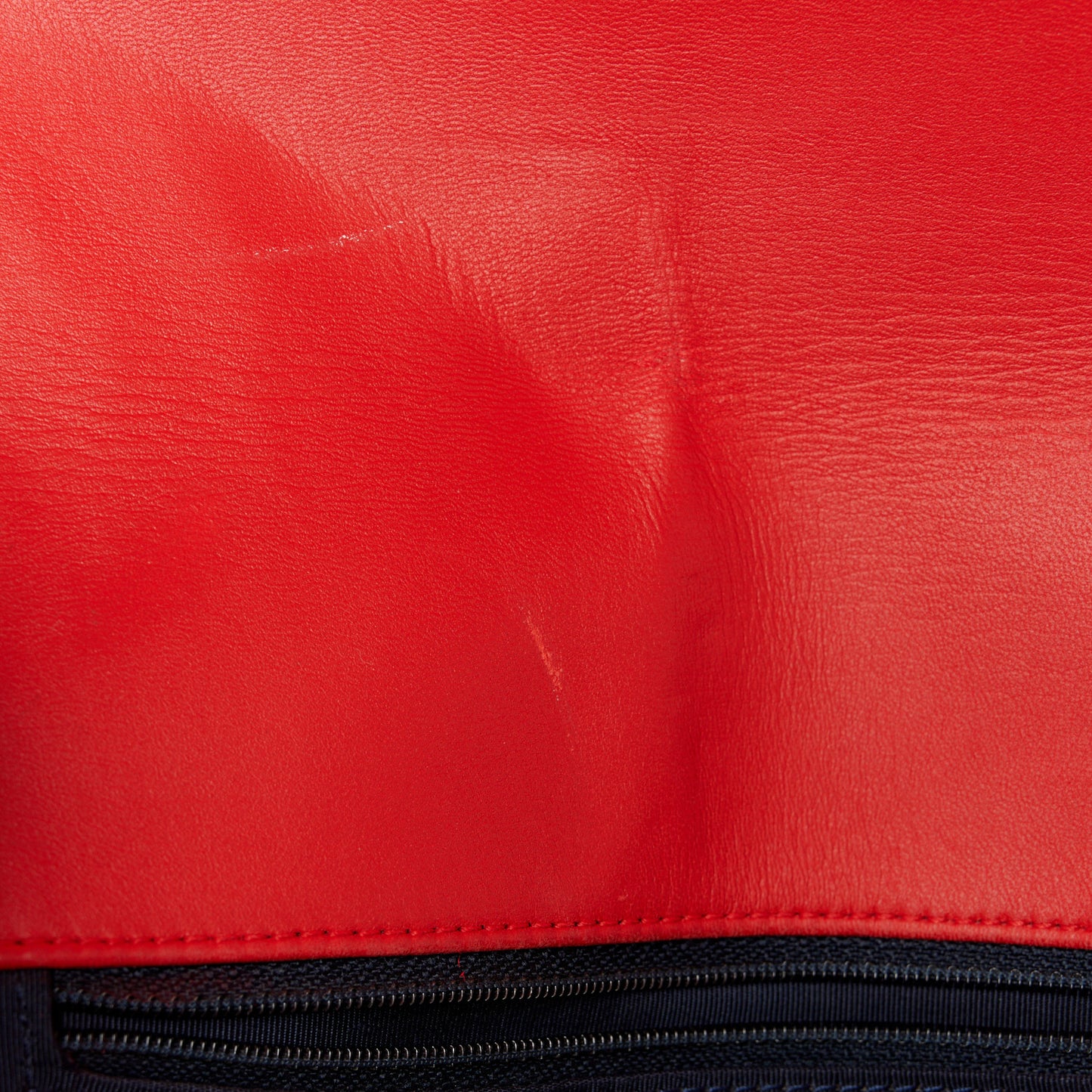 Lambskin Embossed New Medium Boy Cube Flap Red