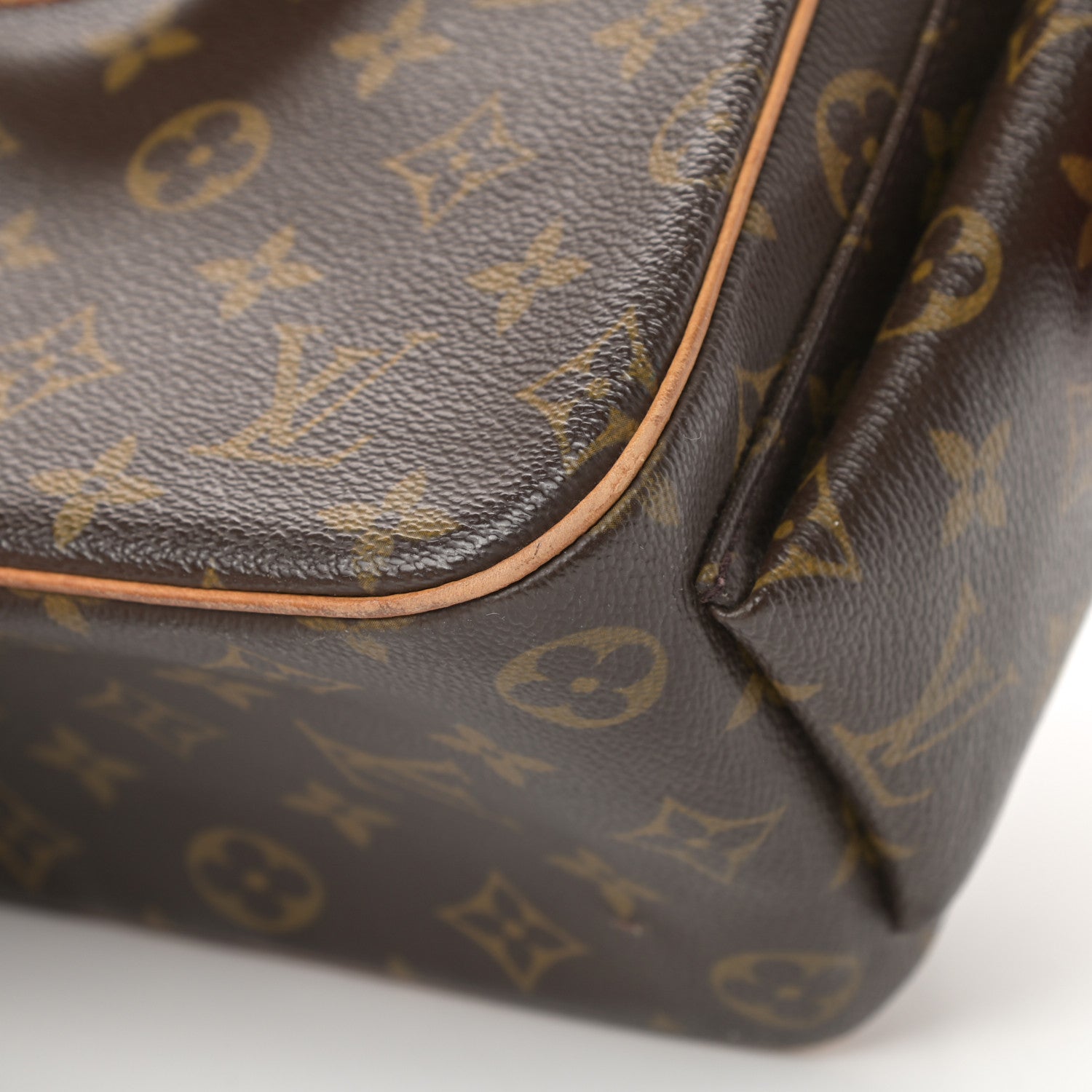 Louis Vuitton Monogram Excentri-Cite 11 of 15