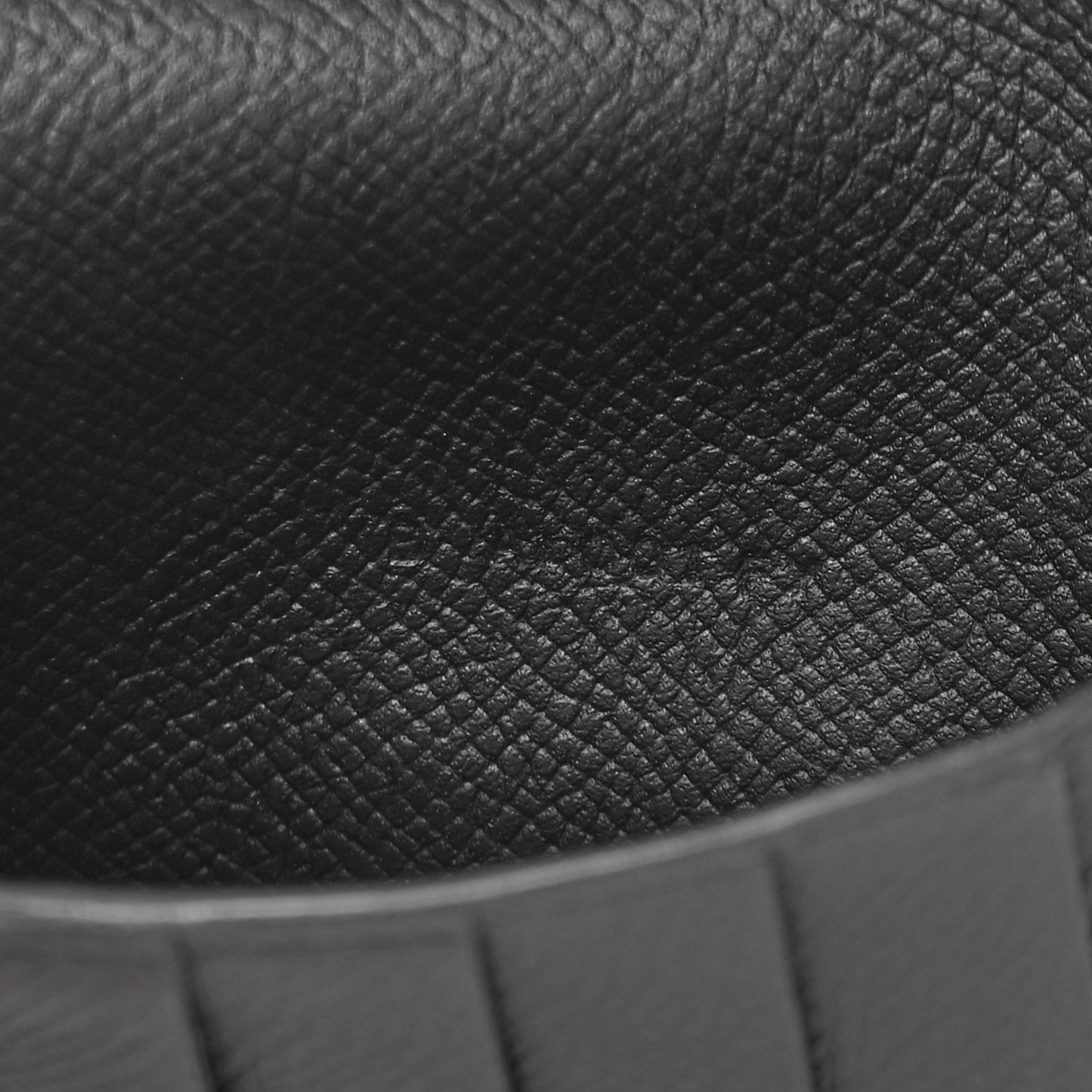 Epsom Medium Kelly Wallet Black