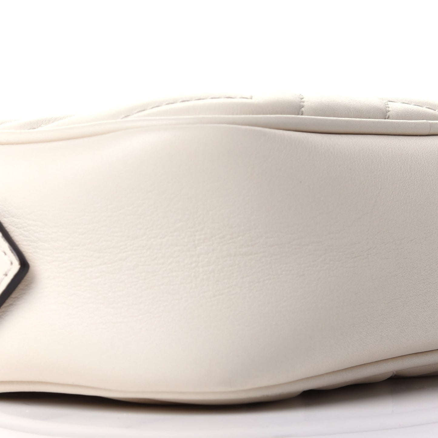 Calfskin Matelasse Mini GG Marmont Chain Shoulder Bag White