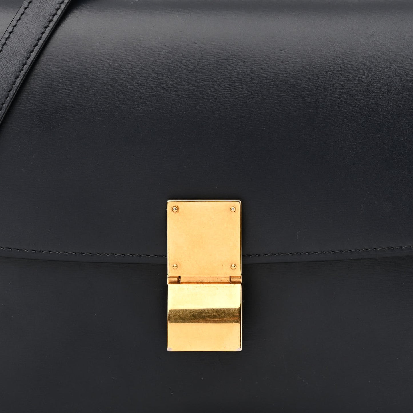 Box Calfskin Medium Classic Box Flap Bag Navy