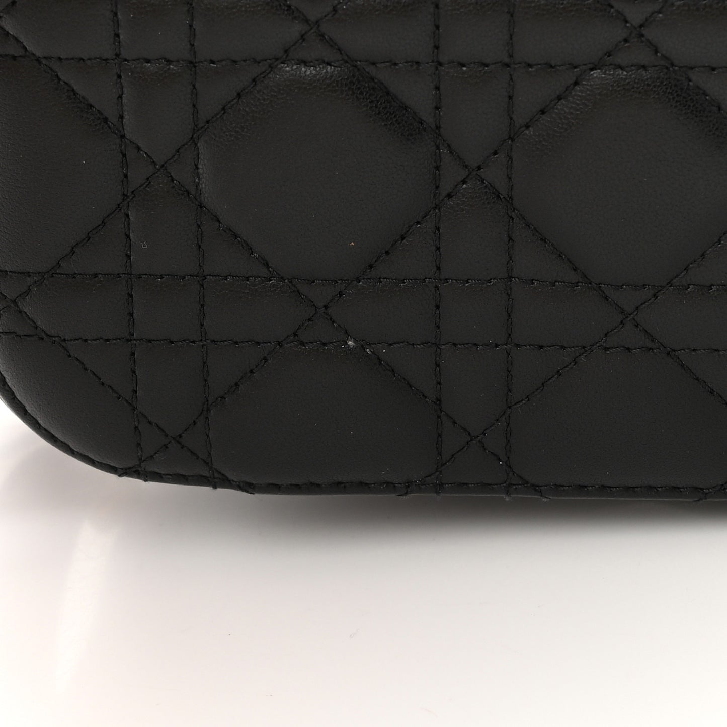 Lambskin Cannage Small Diortravel Vanity Case Black