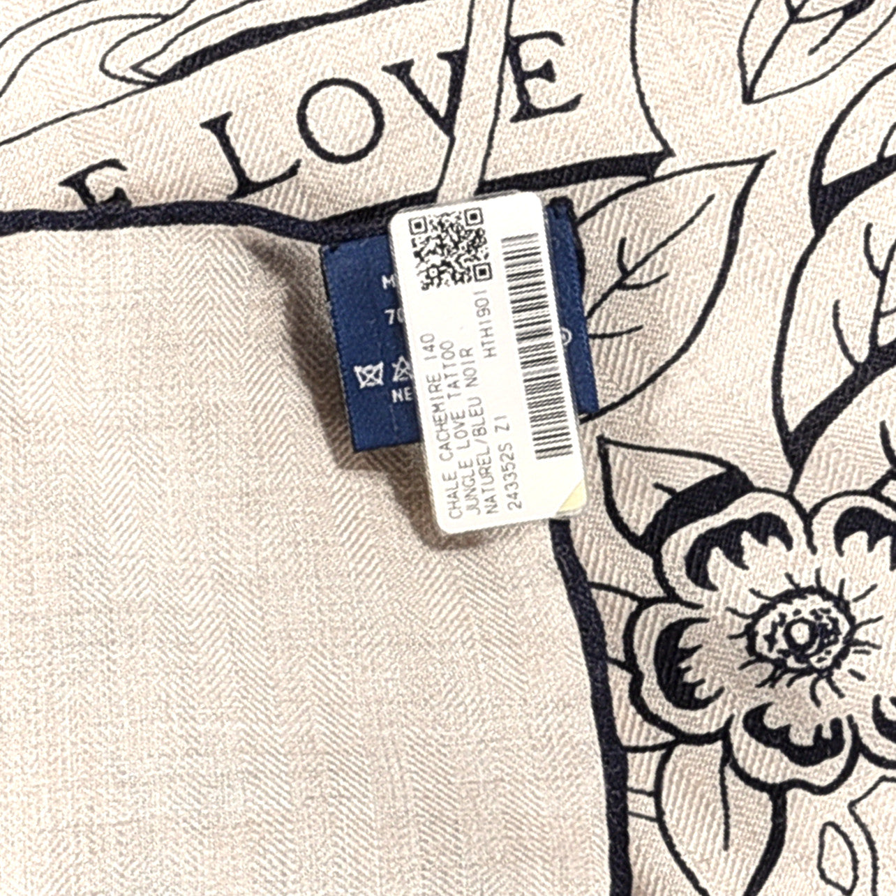 Hermes Cashmere Silk Jungle Love Tattoo Shawl 140 Natural Bleu Black 4 of 4