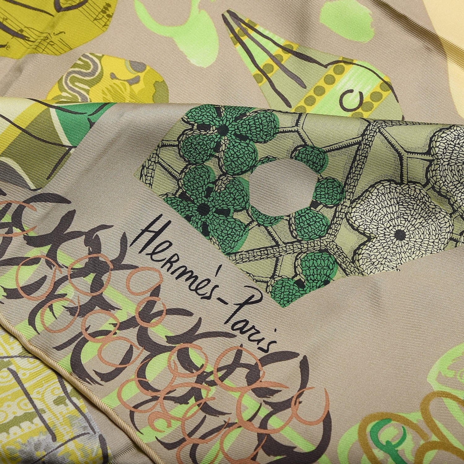 Hermes Silk La Maizeon Des Oiseaux Parleurs Scarf 90 Vert Mastic Absinthe Jaune Soufre 3 of 6