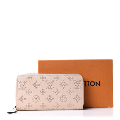 Louis Vuitton Mahina Zippy Wallet Galet 8 of 8