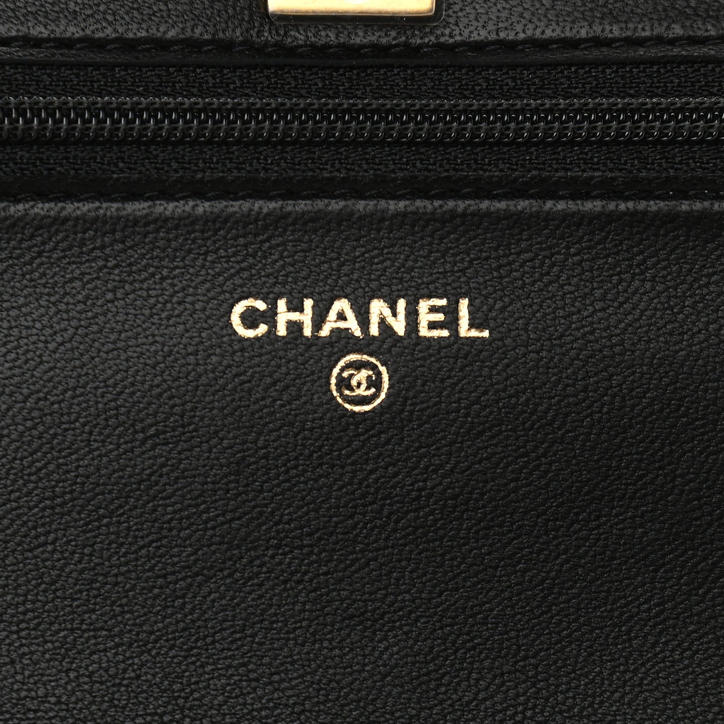 Lambskin Quilted CC Pearl Crush Wallet on Chain WOC Black