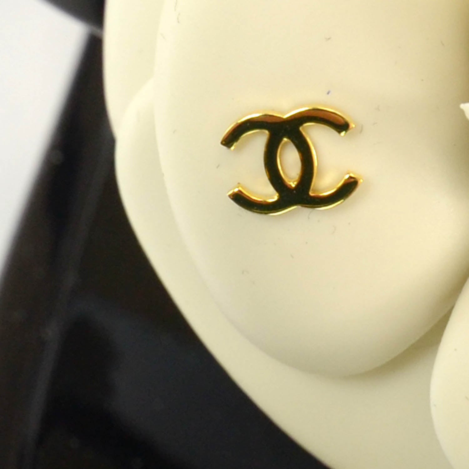 Chanel Jelly Camellia Thong Sandals 37 Black Ivory 7 of 7