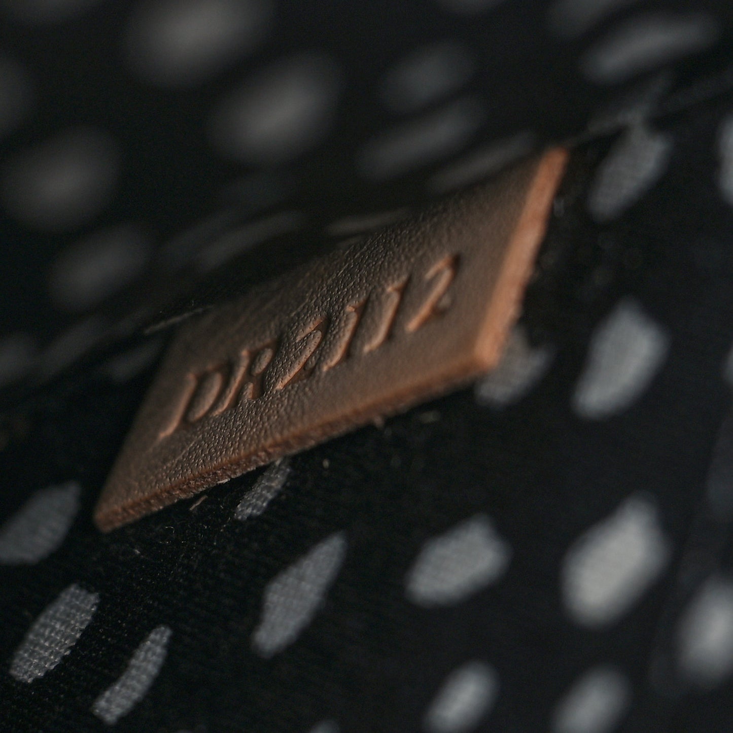 Vernis Kusama Infinity Dots Pochette Accessories Black