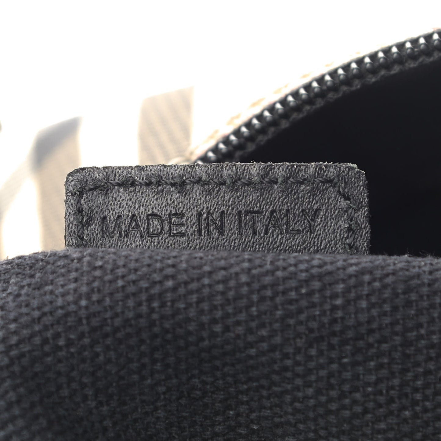 House Check Barrel Bag Black