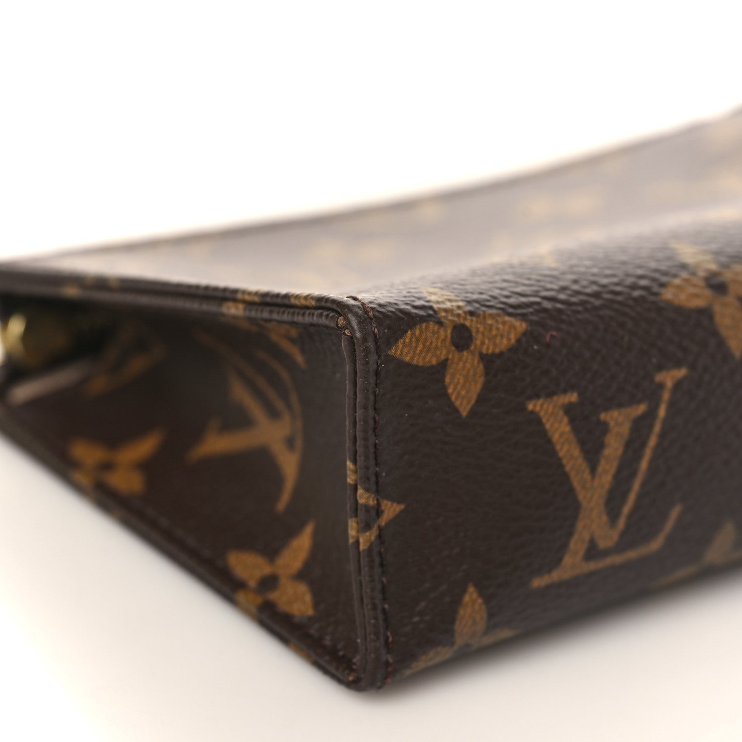 Louis Vuitton Monogram Toiletry Pouch 15 8 of 9