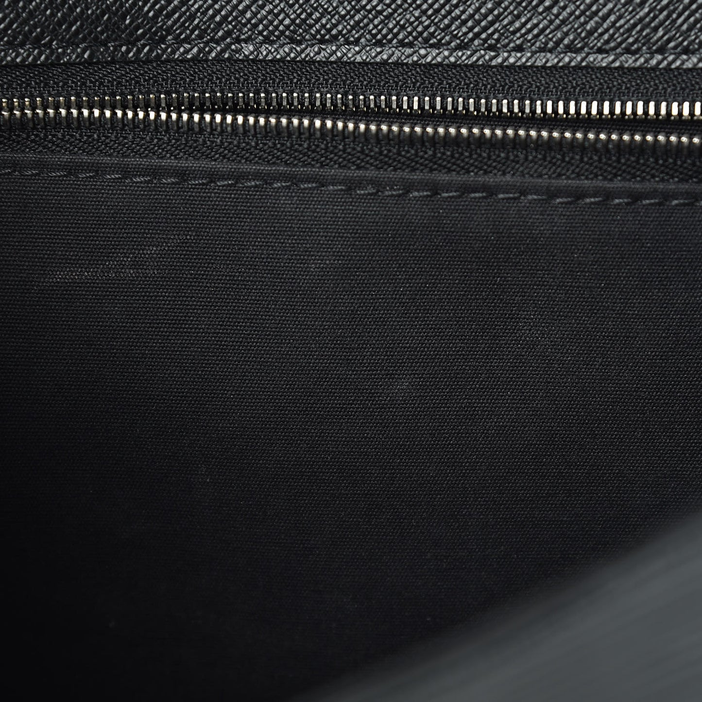 Epi Clery Black