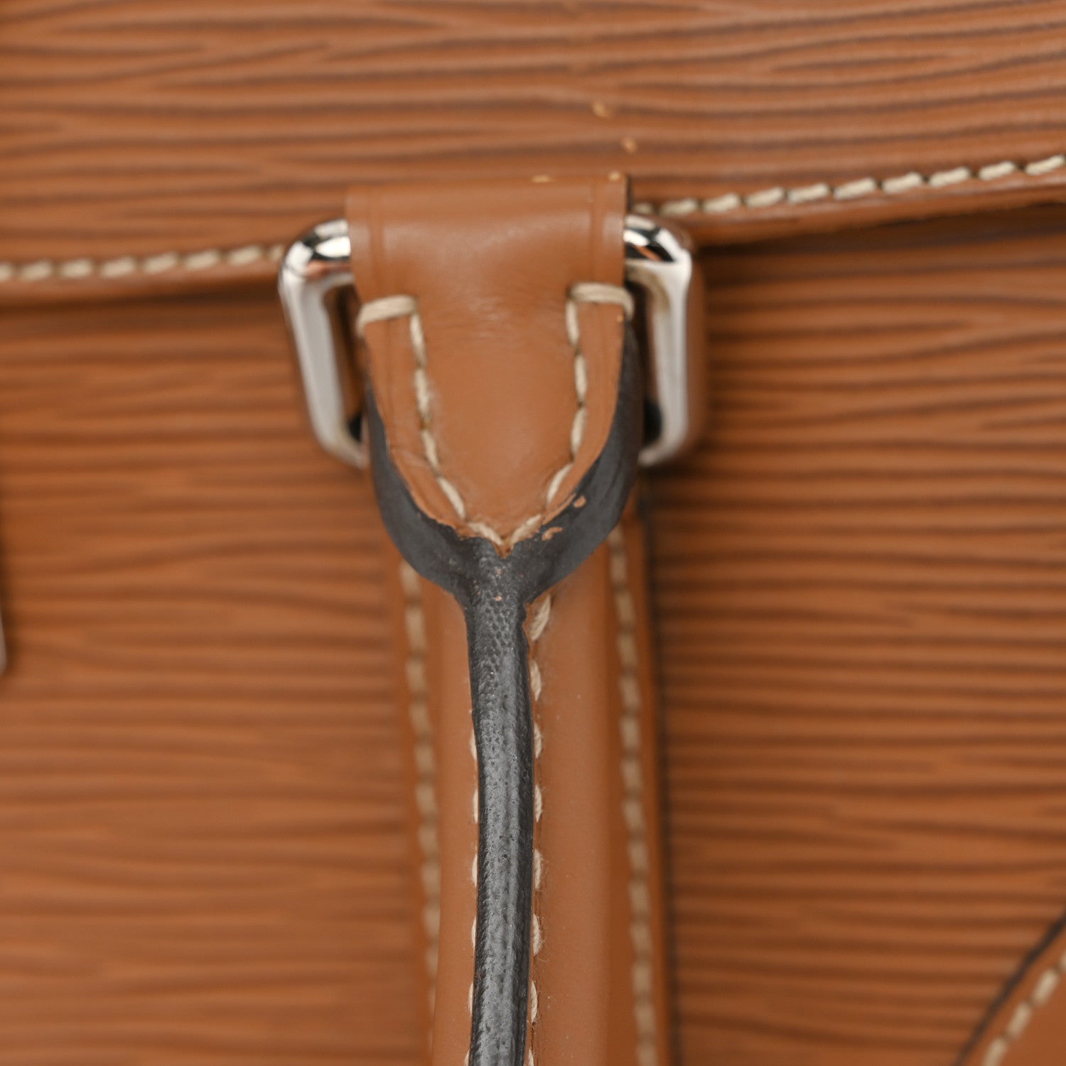 Louis Vuitton Epi Segur PM Cannelle 11 of 13