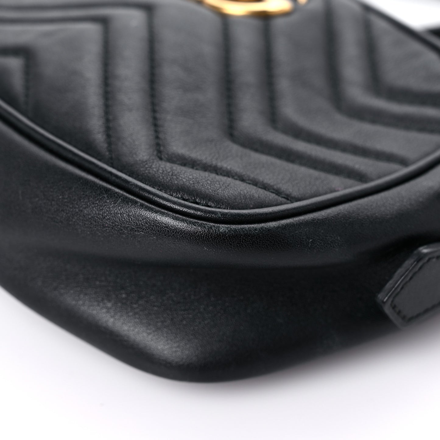 Calfskin Matelasse Mini GG Marmont Chain Shoulder Bag Black