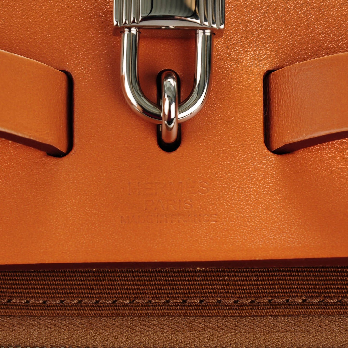 Toile Vache Hunter Herbag Zip 31 PM Alezan