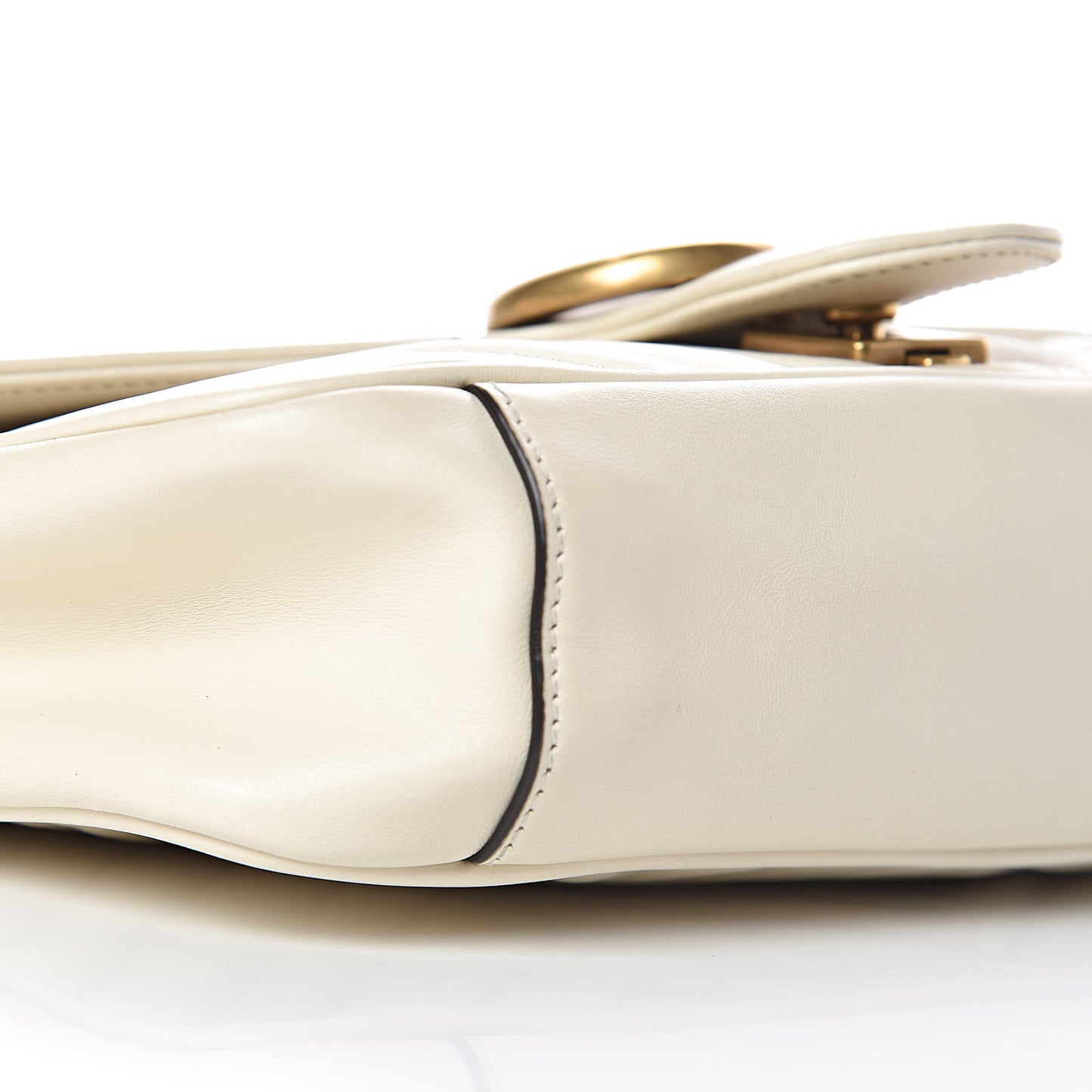 Calfskin Matelasse Small GG Marmont Shoulder Bag White