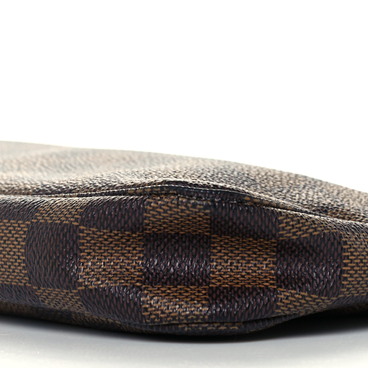 Damier Ebene Pochette Accessories