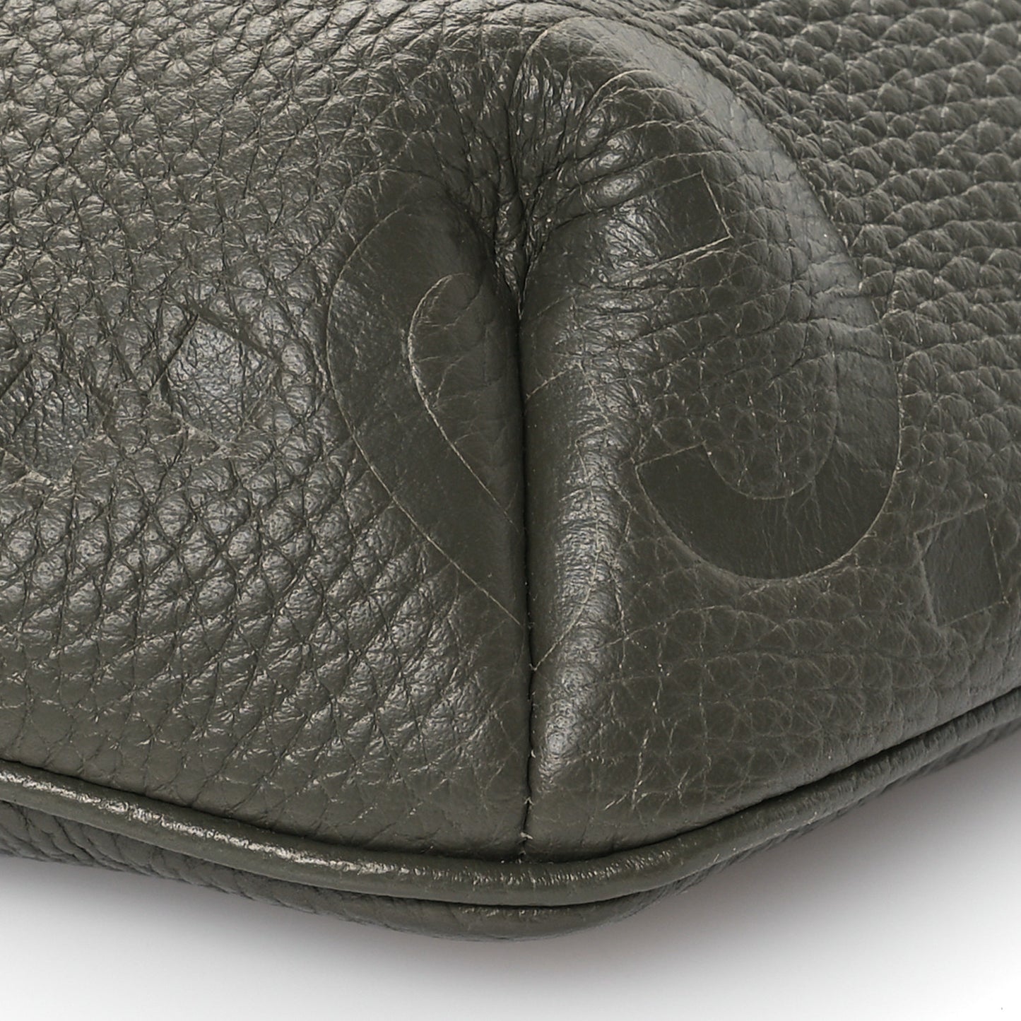 Piuma Calfskin Jumbo GG Embossed Small Belt Bag Dark Green