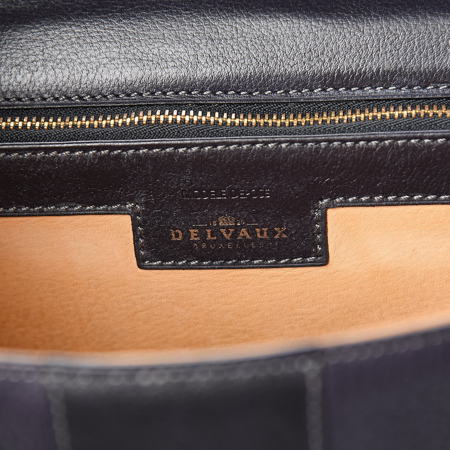 Grained Calfskin MM Brillant Satchel Black