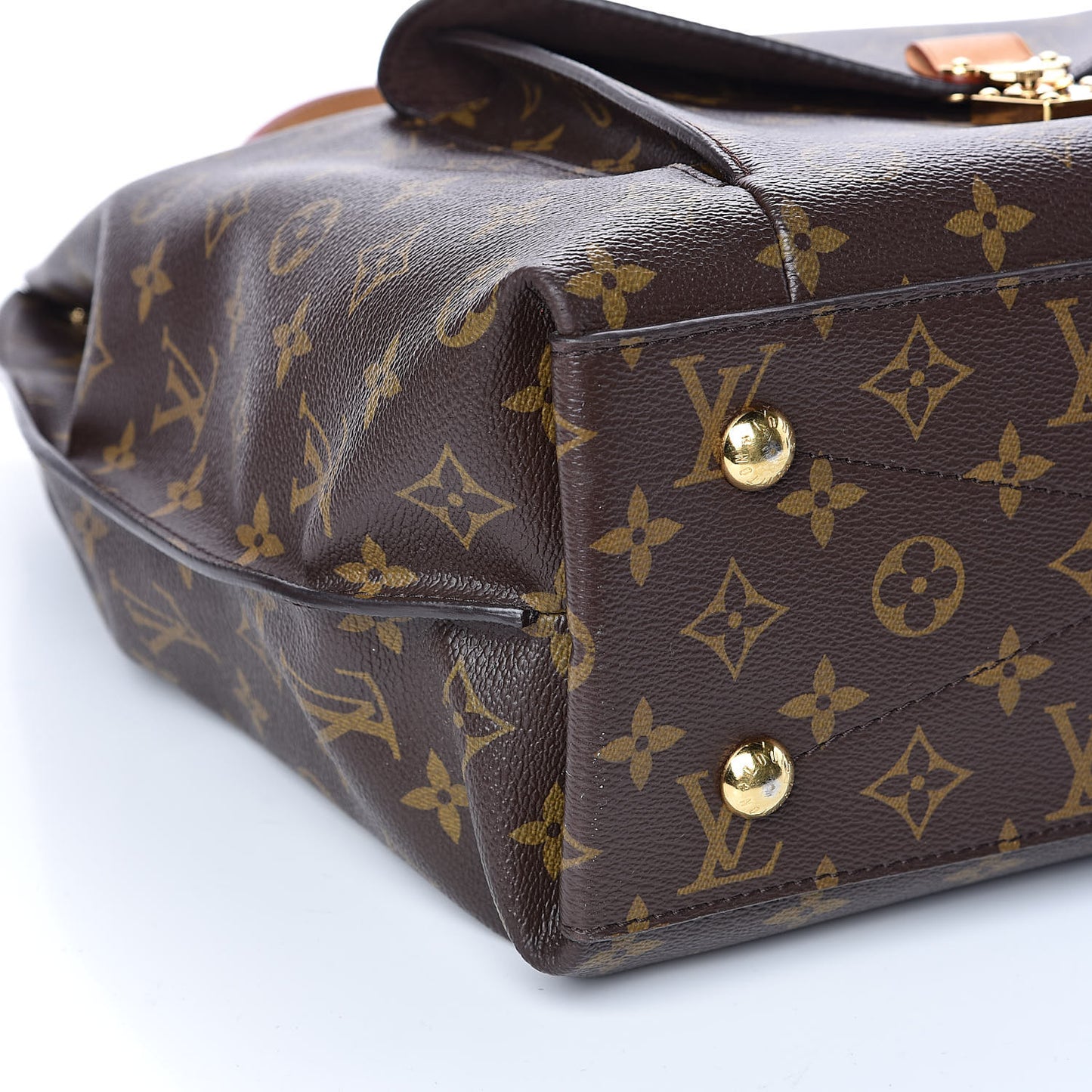 Monogram Metis