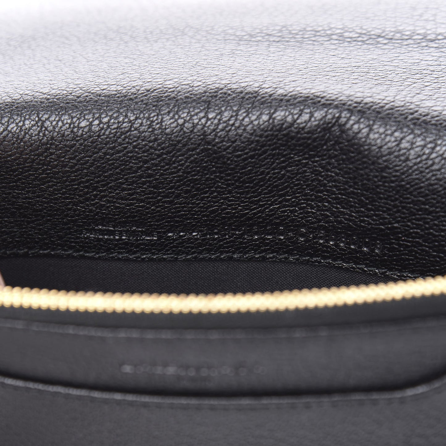 Chevre Gold Metallic Edge Hardware Wallet On Chain Black