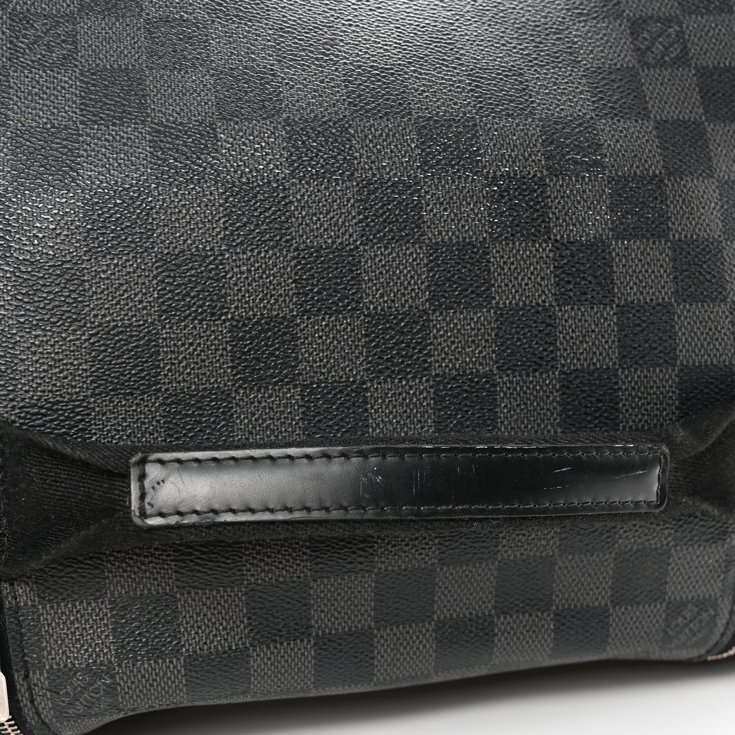 Louis Vuitton Damier Graphite Neo Eole 65 24 of 24