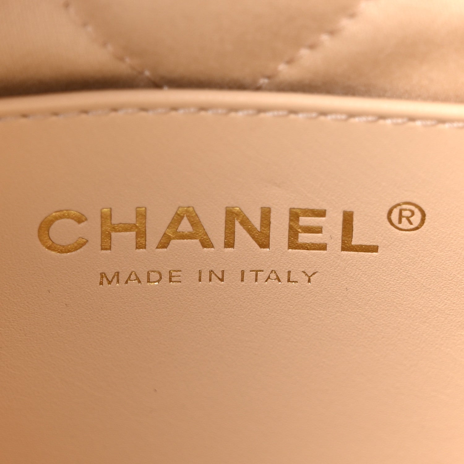 Chanel Shiny Caviar Quilted Monochrome Mini Chanel 22 White 6 of 10