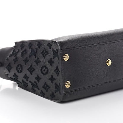 Louis Vuitton Calfskin Monogram Tufting On My Side Black 7 of 8