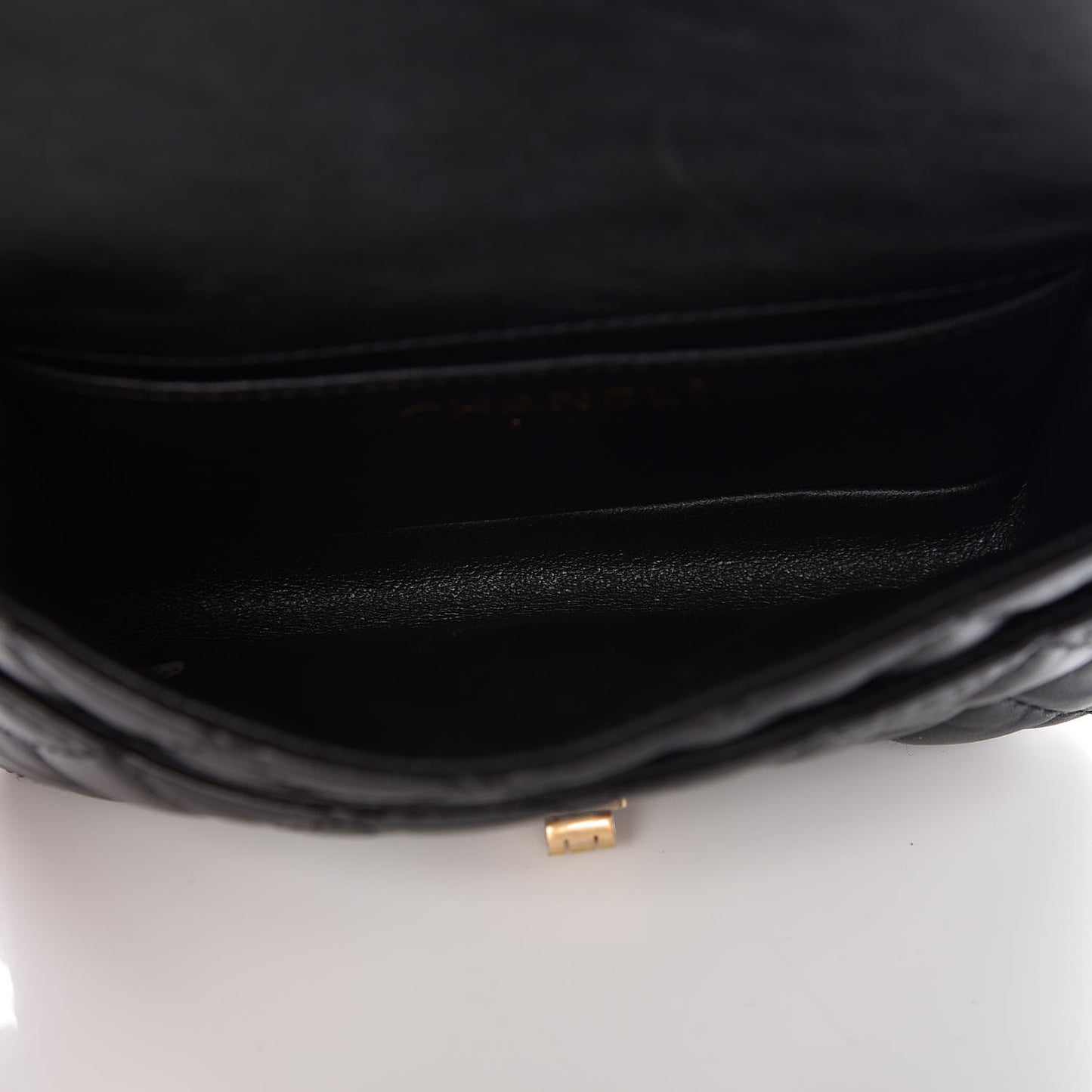 Aged Calfskin Quilted 2.55 Reissue Chain Waist Bag Black