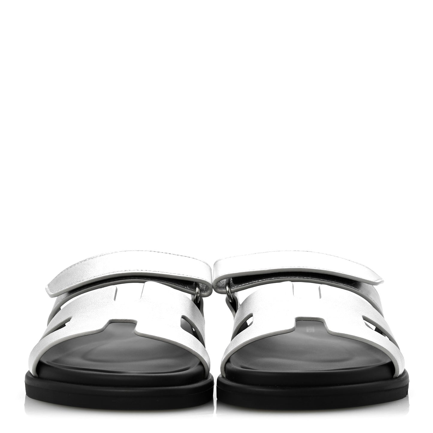 Metallic Goatskin Womens Chypre Sandals 38 Argent